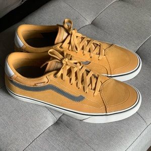 Mens Vans Pro size 10.5.